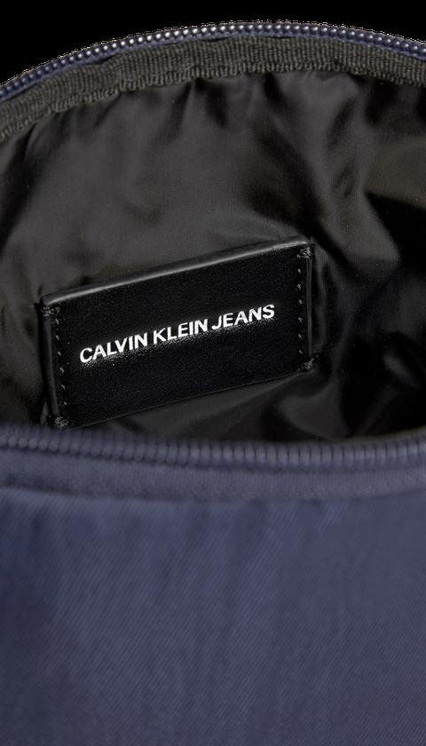  Calvin Klein Erkek Reporter Çanta