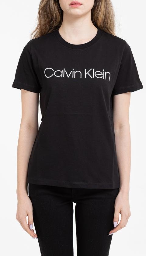  Calvin Klein Kadın T-Shirt
