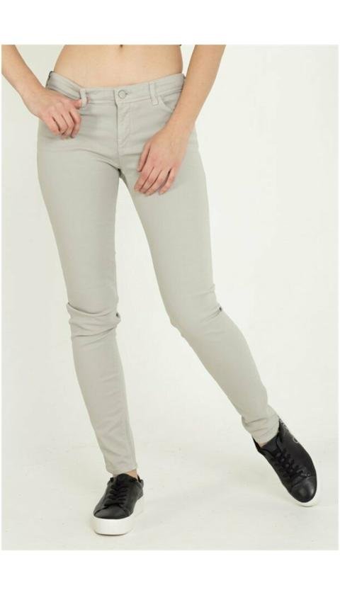  Emporio Armani Kadın Jeans