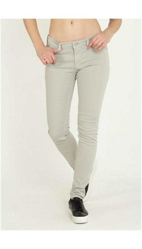  Emporio Armani Kadın Jeans