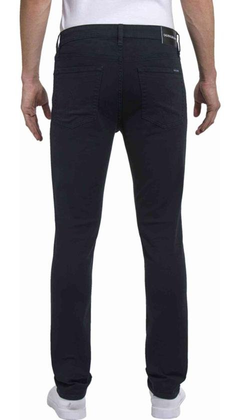  Calvin Klein Erkek Jeans