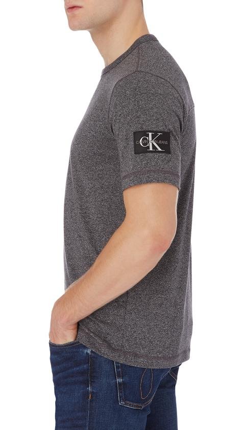  Calvin Klein Kadın Monogram Badge T-Shirt