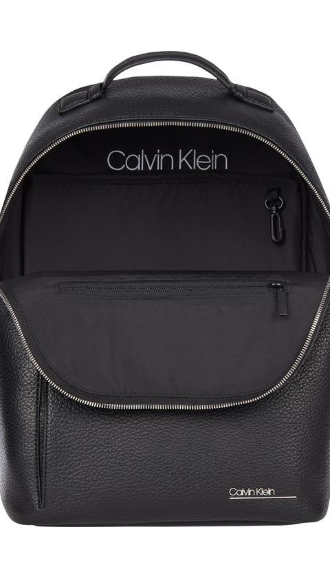  Calvin Klein Erkek Omuz Çantası