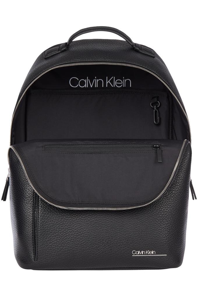  Calvin Klein Erkek Omuz Çantası