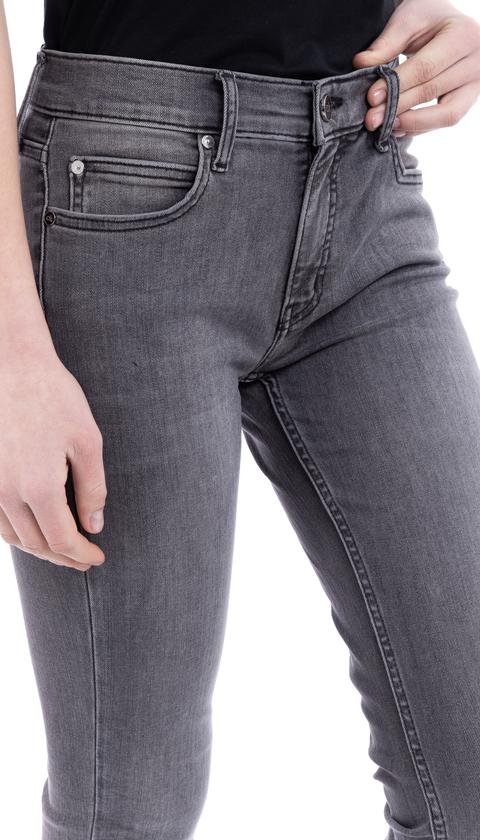  Calvin Klein Mid Rise Slim Ankle Kadın Jean Pantolon