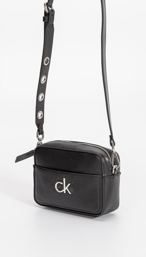  Calvin Klein Camera Bag W/Pckt Eyelets Kadın Mini Omuz Çantası