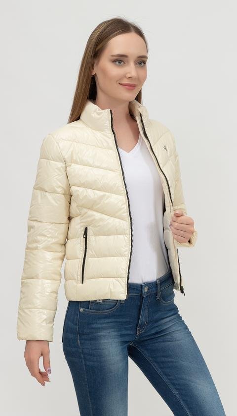  Calvin Klein Essential Sorona Short Jacket Kadın Mont