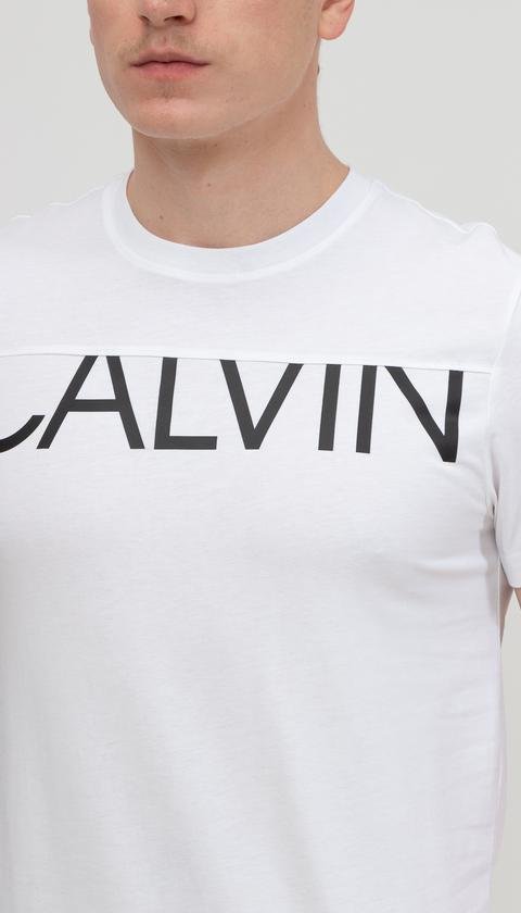  Calvin Klein Cut Logo T-Shirt Erkek Bisiklet Yaka T-Shirt