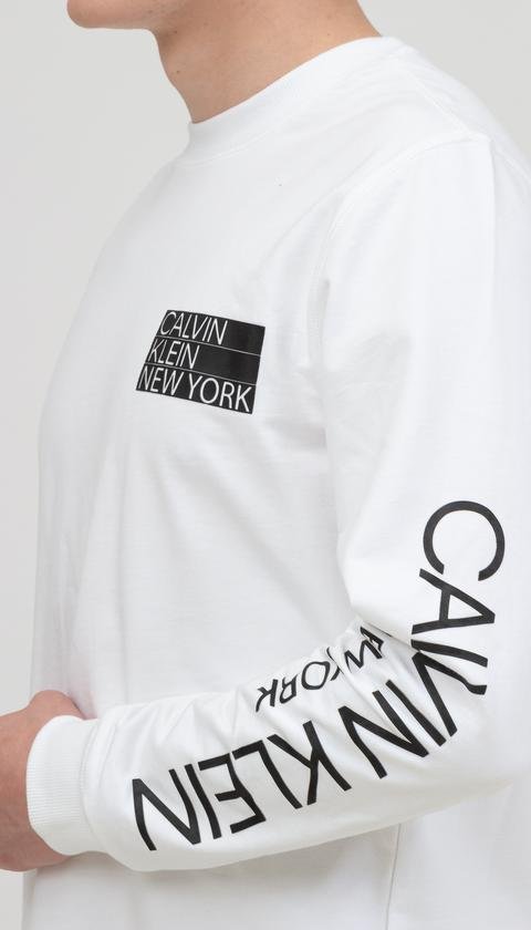  Calvin Klein Light Weight Logo Sweatshirt Erkek Bisiklet Yaka Sweatshirt