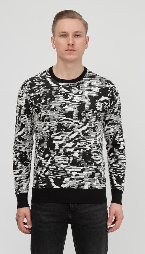  Calvin Klein Iconic Abstract Jacquard Sweater Erkek Triko