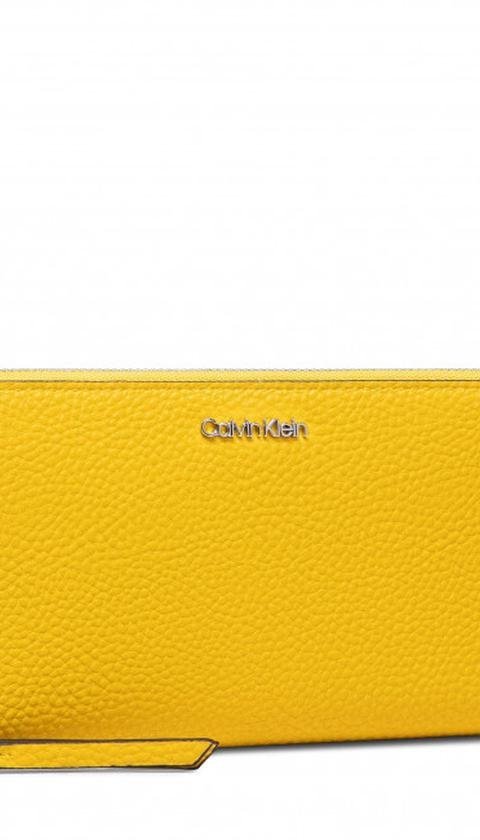  Calvin Klein Z/A Wallet Lg Kadın Cüzdan