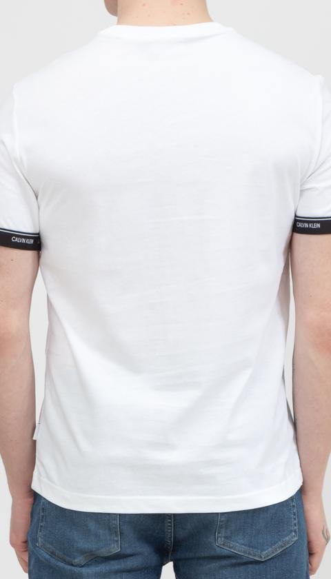  Calvin Klein Archive Logo Tape T-Shirt Erkek Bisiklet Yaka T-Shirt