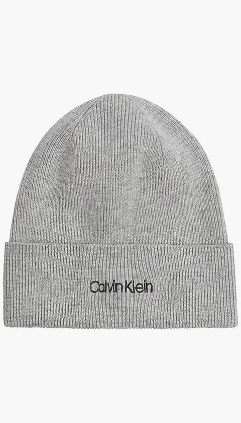  Calvin Klein Essential Knit Beanie Kadın Bere