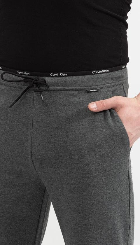  Calvin Klein Comfort Knit Jogger Erkek Jogger Pantolon