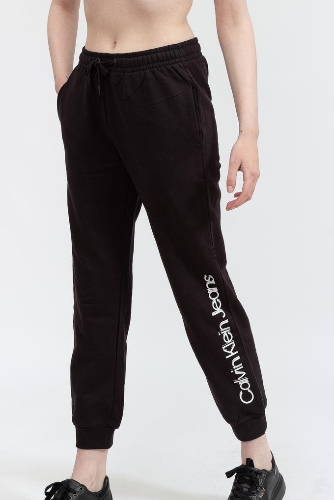  Calvin Klein Faded Logo Jog Pant Kadın Jogger Pantolon