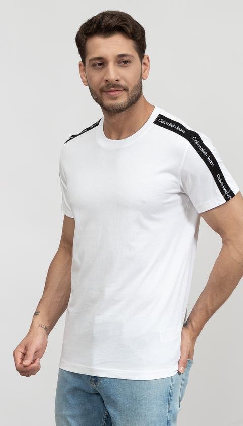  Calvin Klein Contrast Tape Shoulder Tee Erkek Bisiklet Yaka T-Shirt