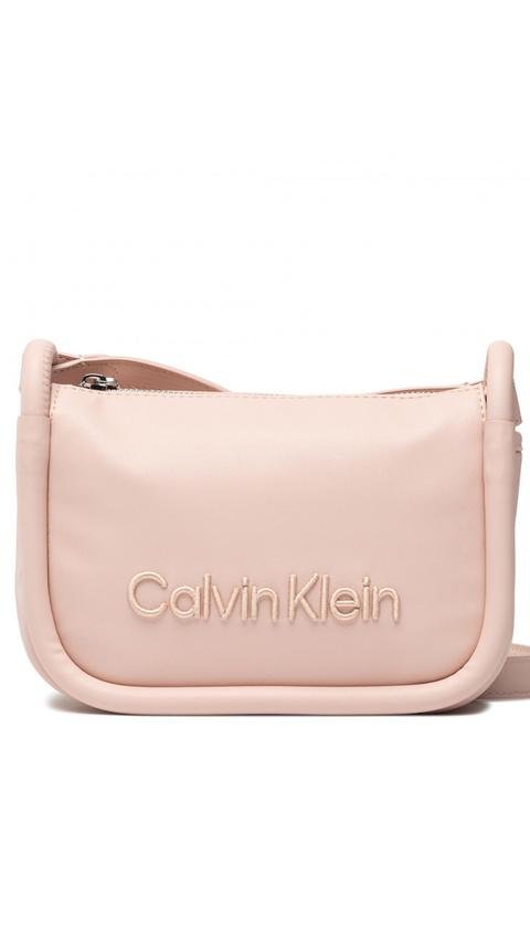  Calvin Klein Calvin Resort Camera Kadın Mini Omuz Çantası
