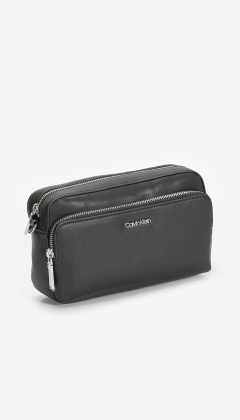 Calvin Klein, CK MUST CAMERA BAG W/PCKT LG, Camera Bags