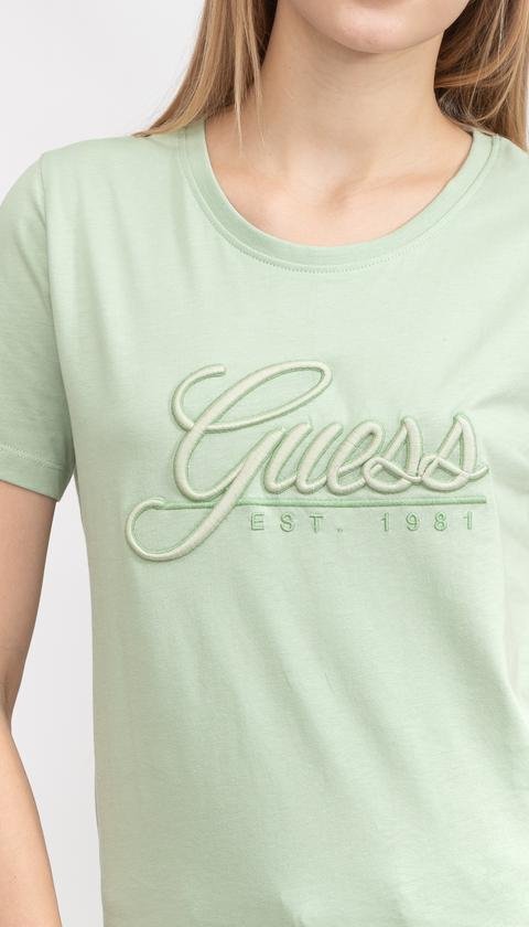  Guess Ss Rn Guess Script Kadın Bisiklet Yaka T-Shirt