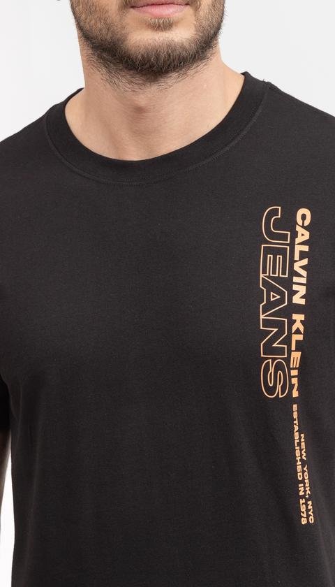  Calvin Klein Stacked Outline Logo Erkek Bisiklet Yaka T-Shirt