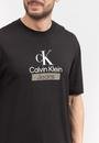  Calvin Klein Stacked Archival Erkek Bisiklet Yaka T-Shirt