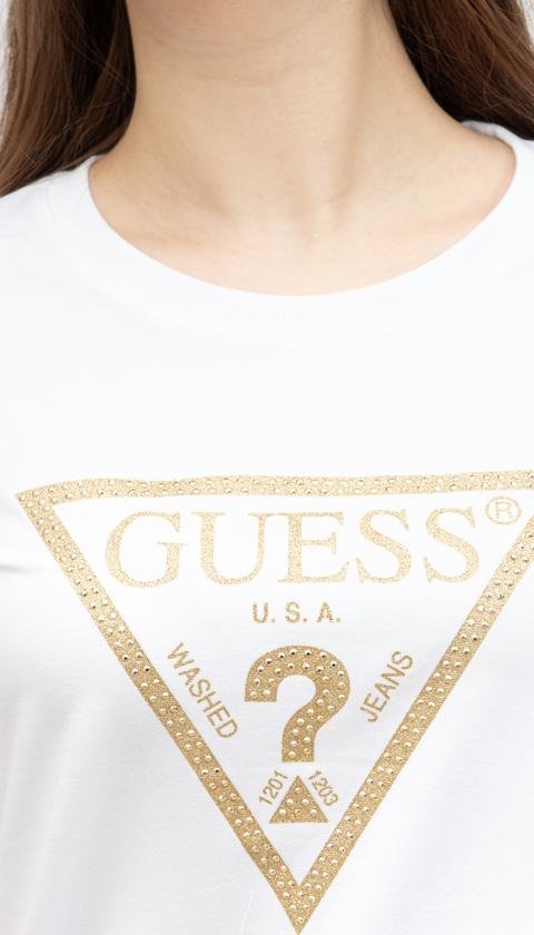  Guess Kadın T-Shirt