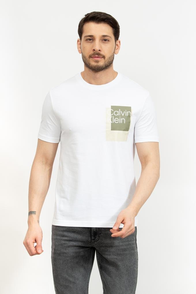  Calvin Klein Overlay Box Logo Erkek Bisiklet Yaka T-Shirt